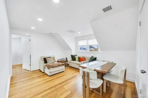 361 S 16th Street Lindenhurst NY 11757