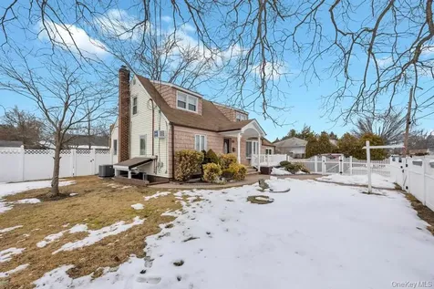 361 S 16th Street Lindenhurst NY 11757