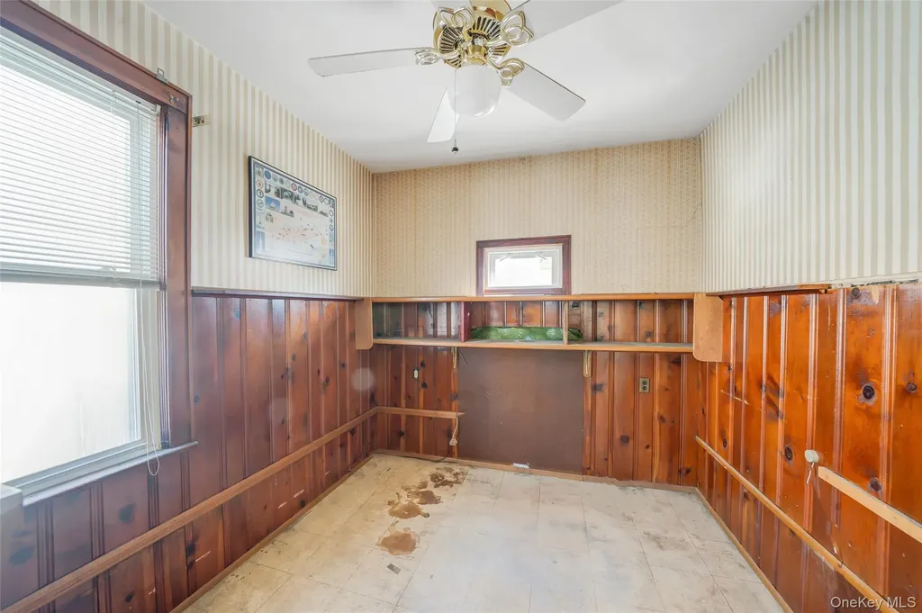 21 Park Avenue Malverne NY 11565