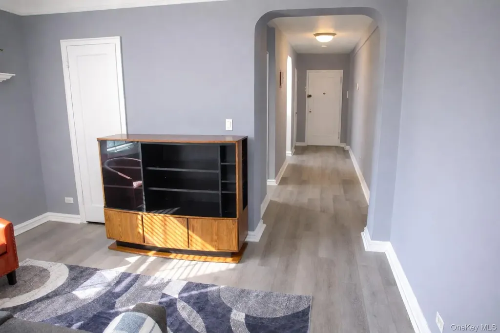 178 Garth Road Scarsdale NY 10583