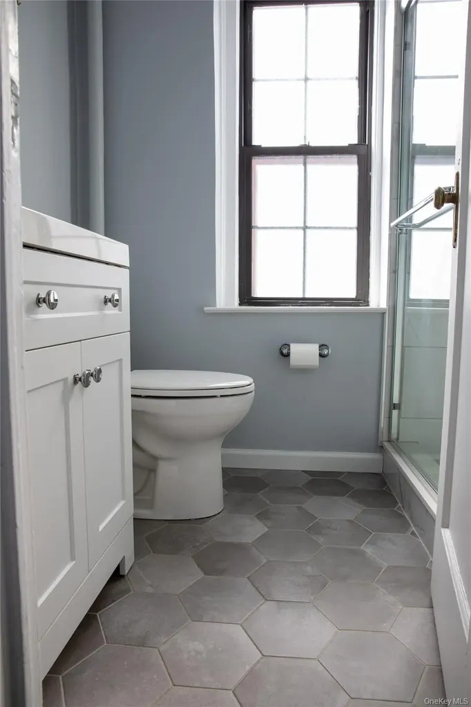 178 Garth Road Scarsdale NY 10583