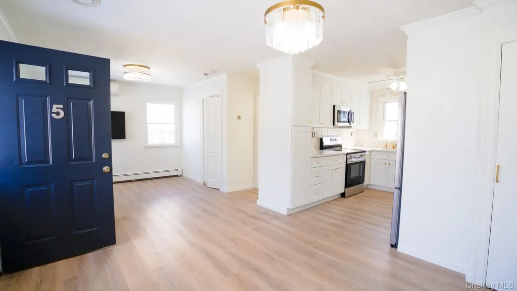 5 Pearsall Place Babylon NY 11702