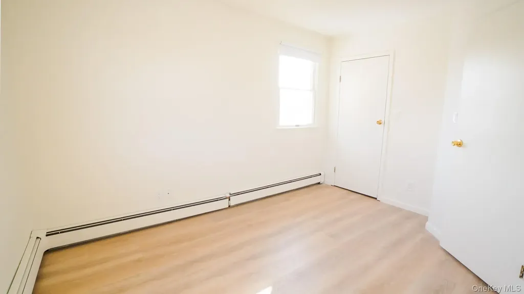 5 Pearsall Place Babylon NY 11702