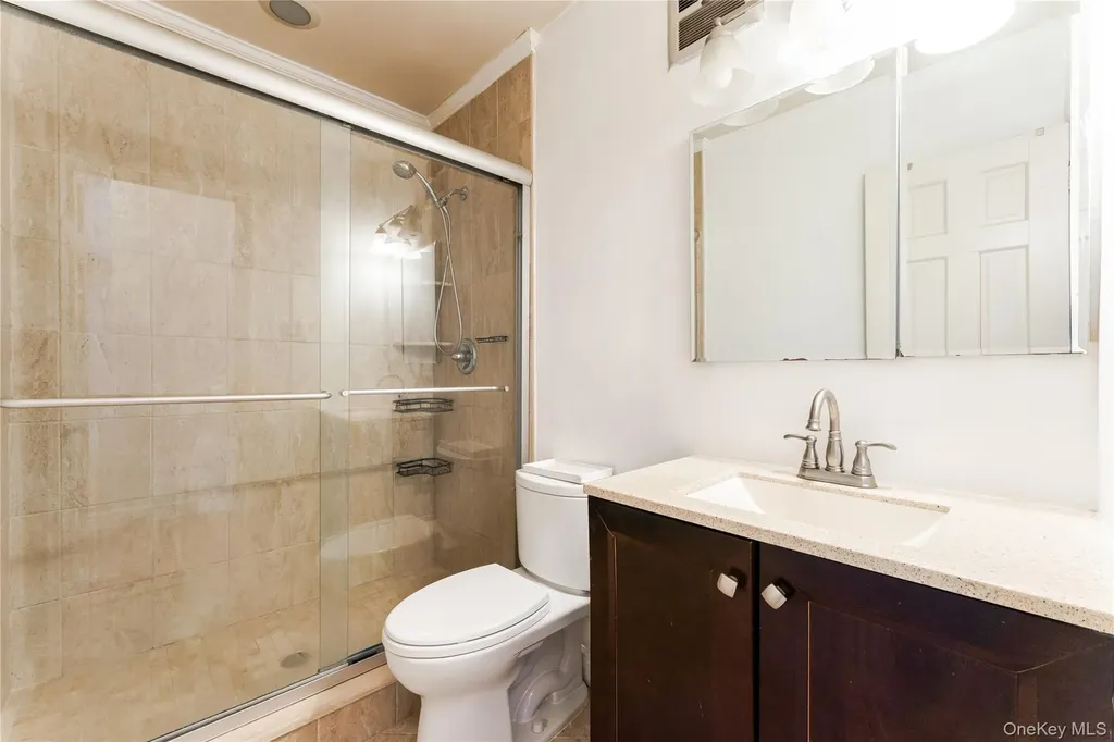 14 Florence Freeport NY 11520