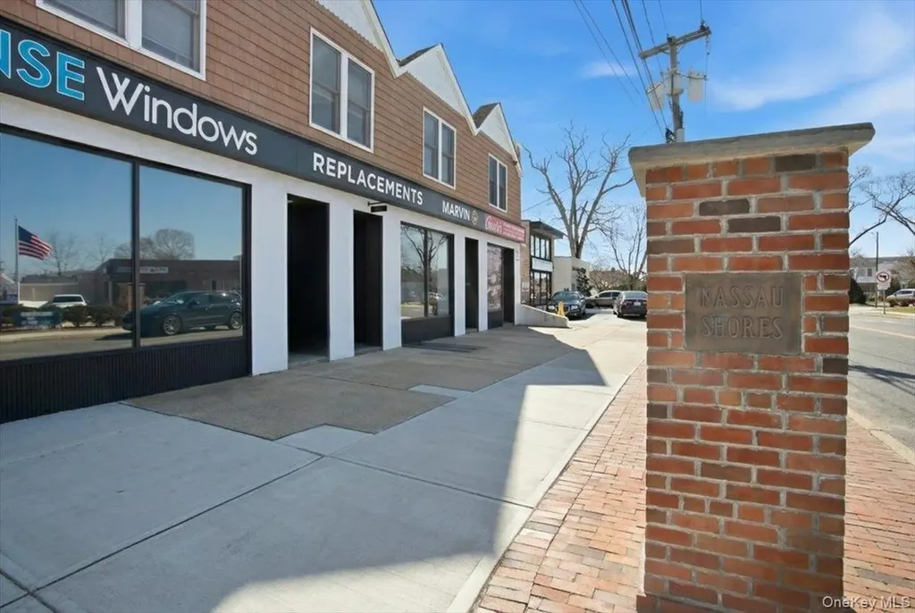 85 Unqua Road Massapequa NY 11758