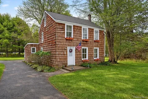 1835 Jacob Road Cortlandt Manor NY 10567