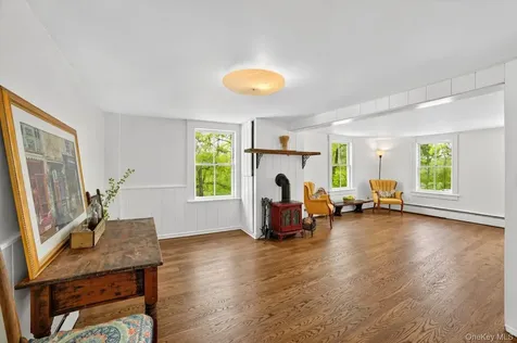 1835 Jacob Road Cortlandt Manor NY 10567