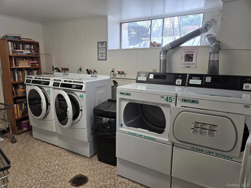 1840 Crompond Road Peekskill NY 10566