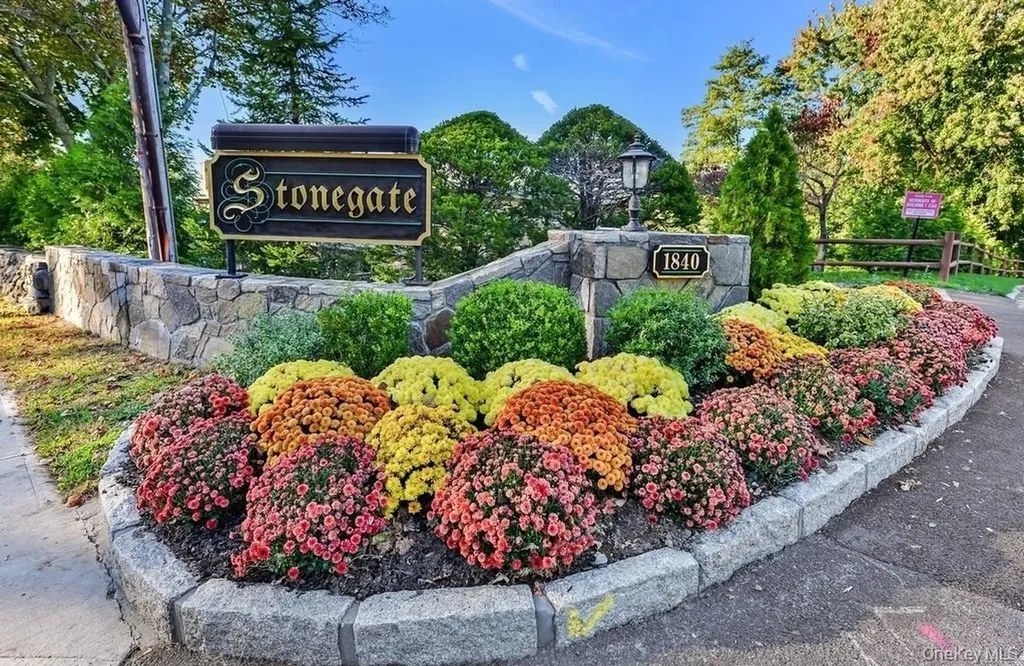 1840 Crompond Road Peekskill NY 10566