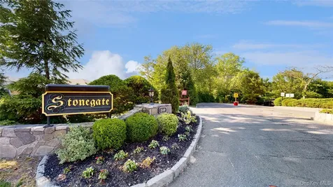 1840 Crompond Road Peekskill NY 10566