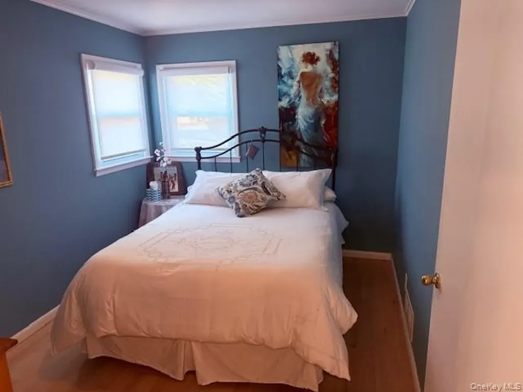 16 Magee Drive Southampton NY 11968