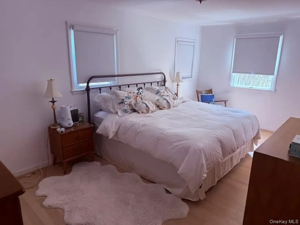 16 Magee Drive Southampton NY 11968