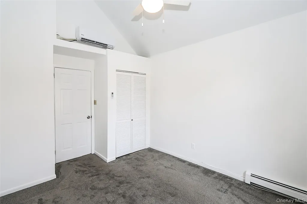 75 Maxwell Avenue Oyster Bay NY 11771