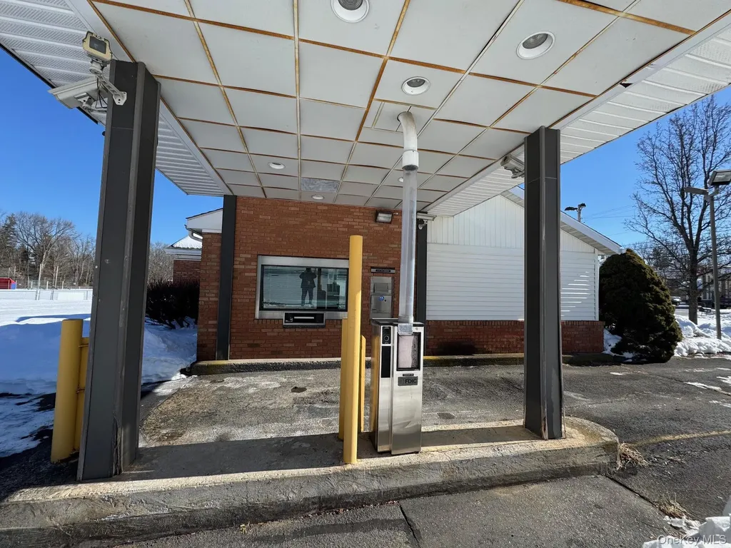 6100 Route 209 Kerhonkson NY 12446