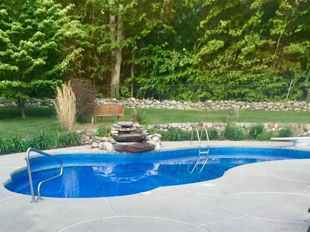29 Marget Ann Lane Suffern NY 10901