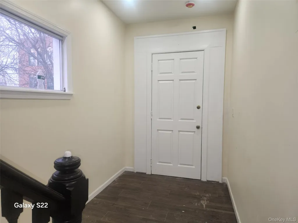 110 S 6th Avenue Mount Vernon NY 10550