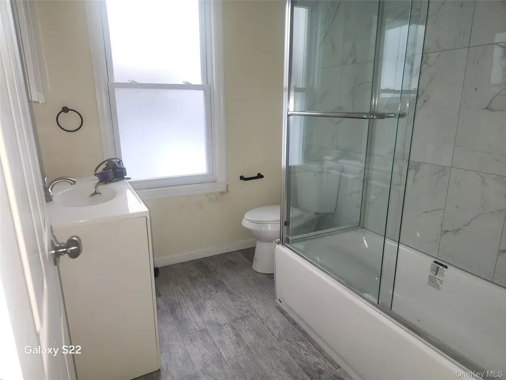 110 S 6th Avenue Mount Vernon NY 10550