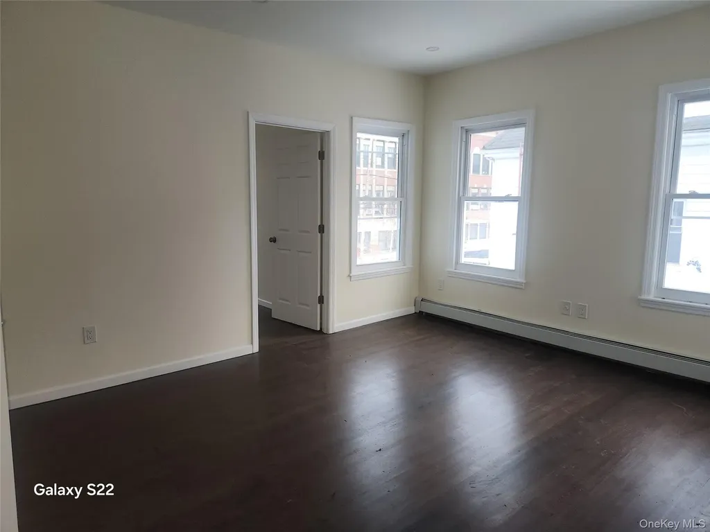 110 S 6th Avenue Mount Vernon NY 10550