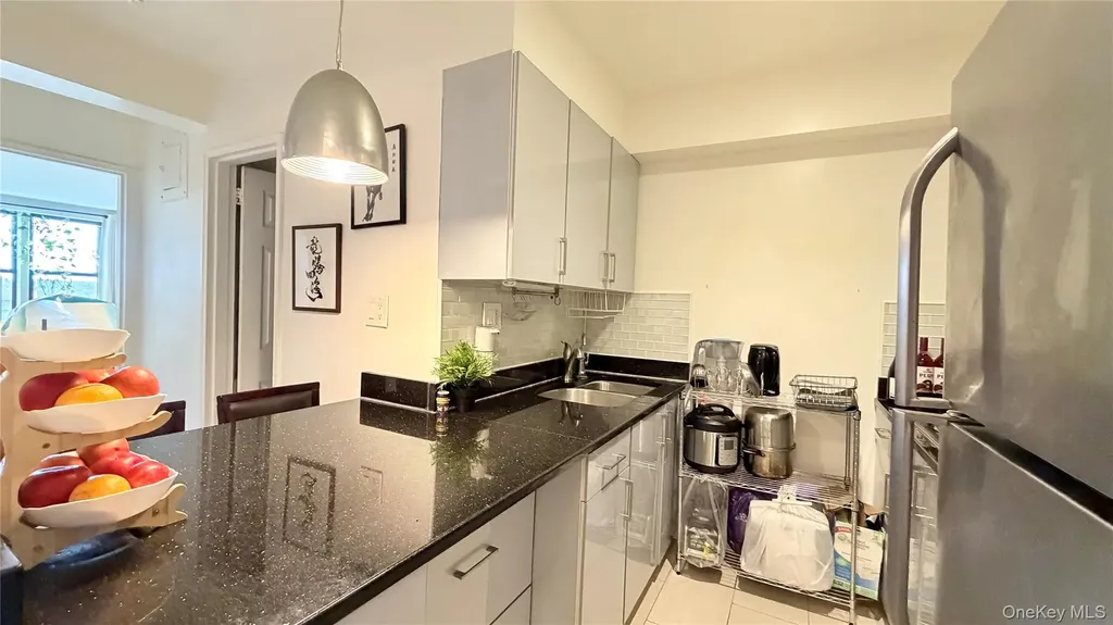 13870 Elder Avenue Flushing NY 11355