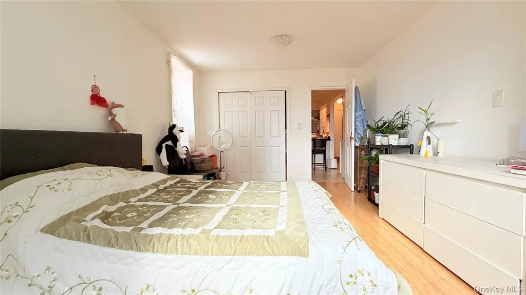 13870 Elder Avenue Flushing NY 11355