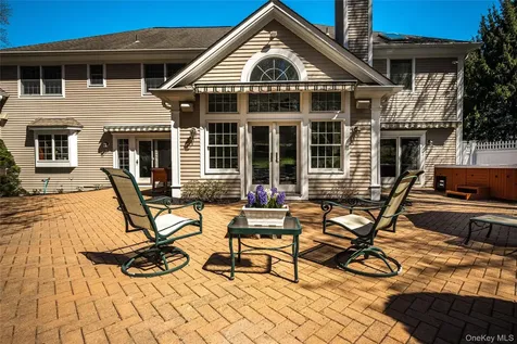 178 Hirst Road Briarcliff Manor NY 10510