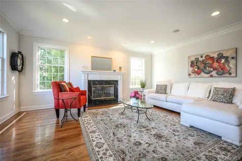 178 Hirst Road Briarcliff Manor NY 10510