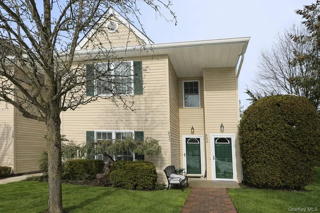 833 Madeira Boulevard Melville NY 11747