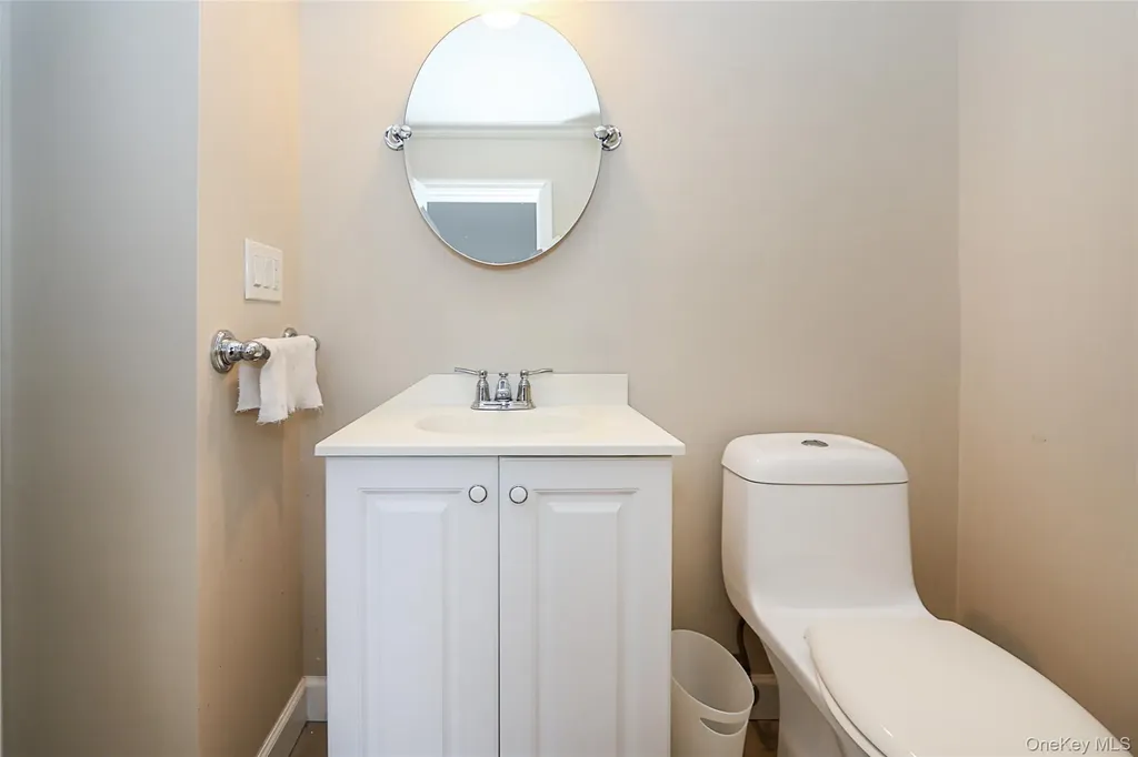 833 Madeira Boulevard Melville NY 11747