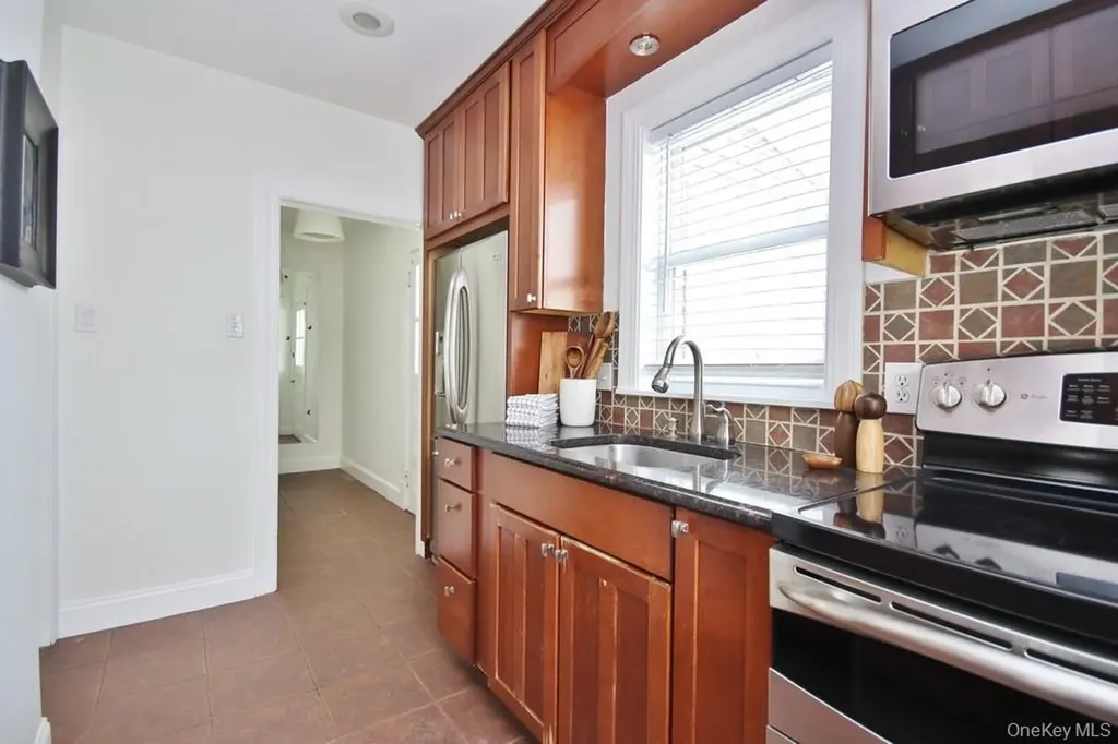 122 Washington Avenue Beacon NY 12508