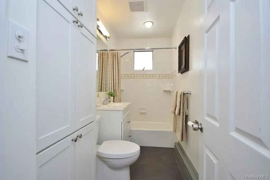 122 Washington Avenue Beacon NY 12508