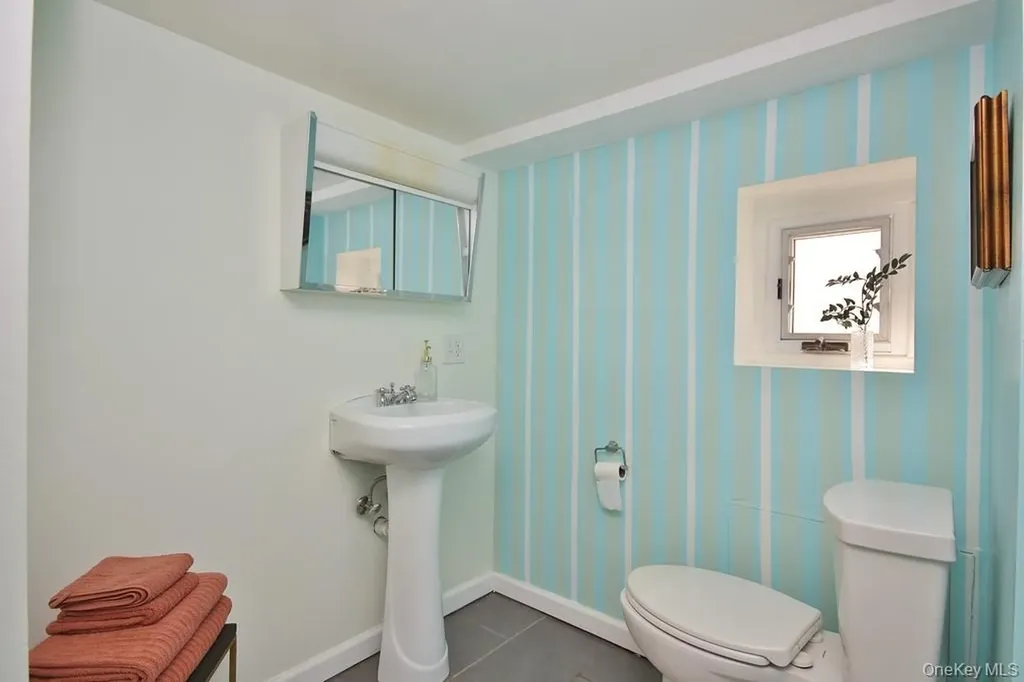 122 Washington Avenue Beacon NY 12508