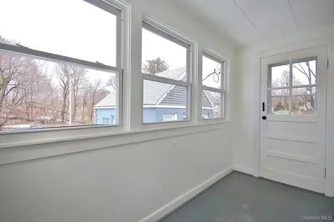 122 Washington Avenue Beacon NY 12508