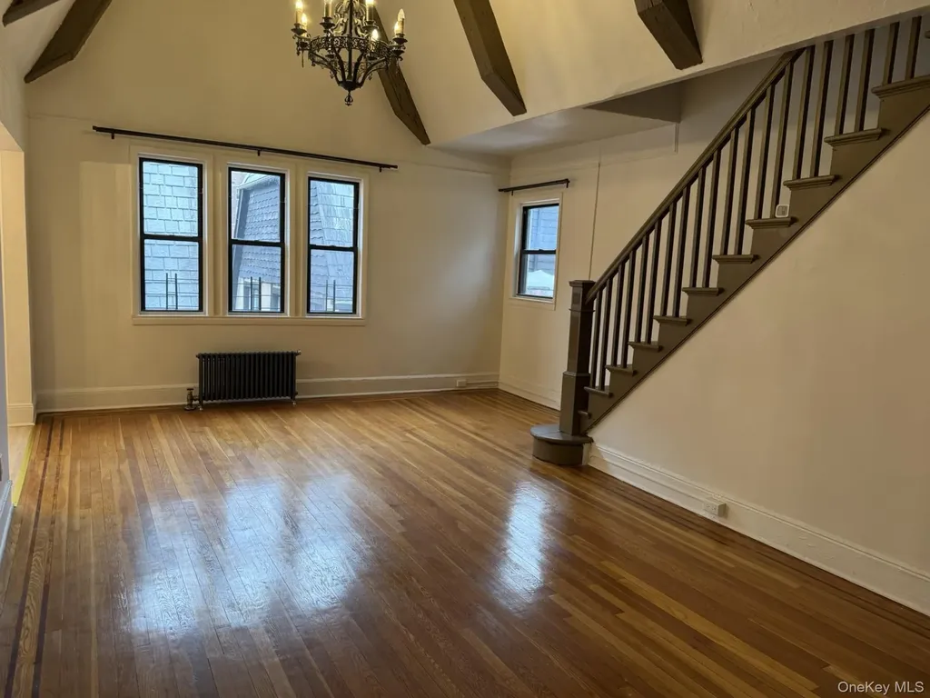 35-25 190th Street Flushing NY 11358