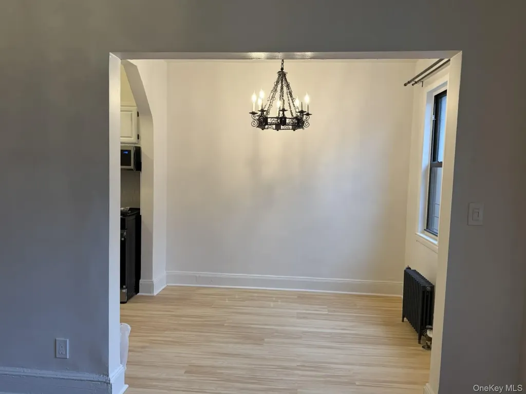 35-25 190th Street Flushing NY 11358