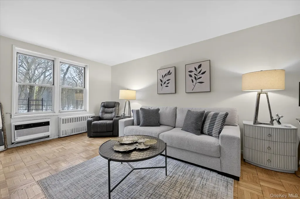 6535 Broadway Bronx NY 10471