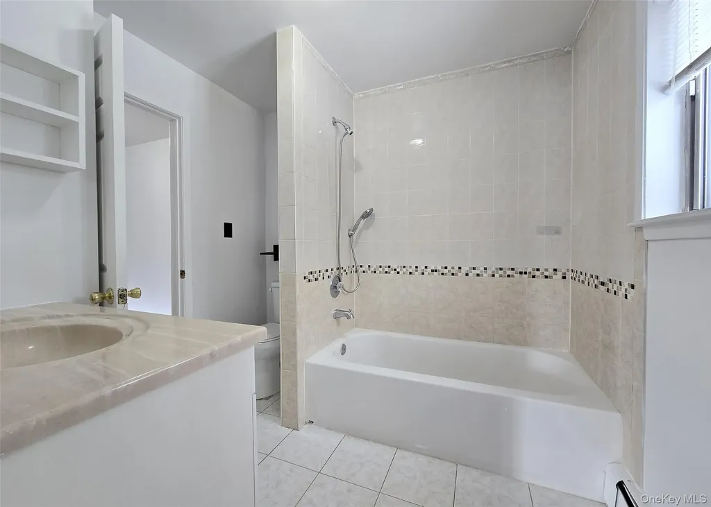 43 Fallen Leaf Road Holbrook NY 11741