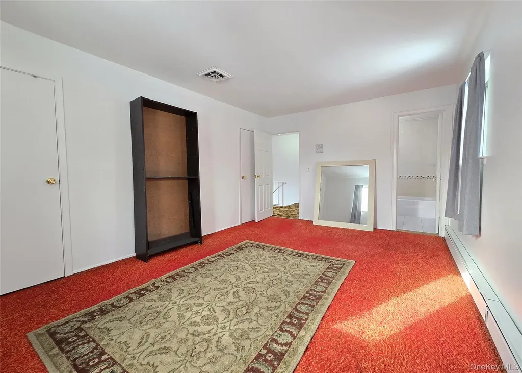 43 Fallen Leaf Road Holbrook NY 11741