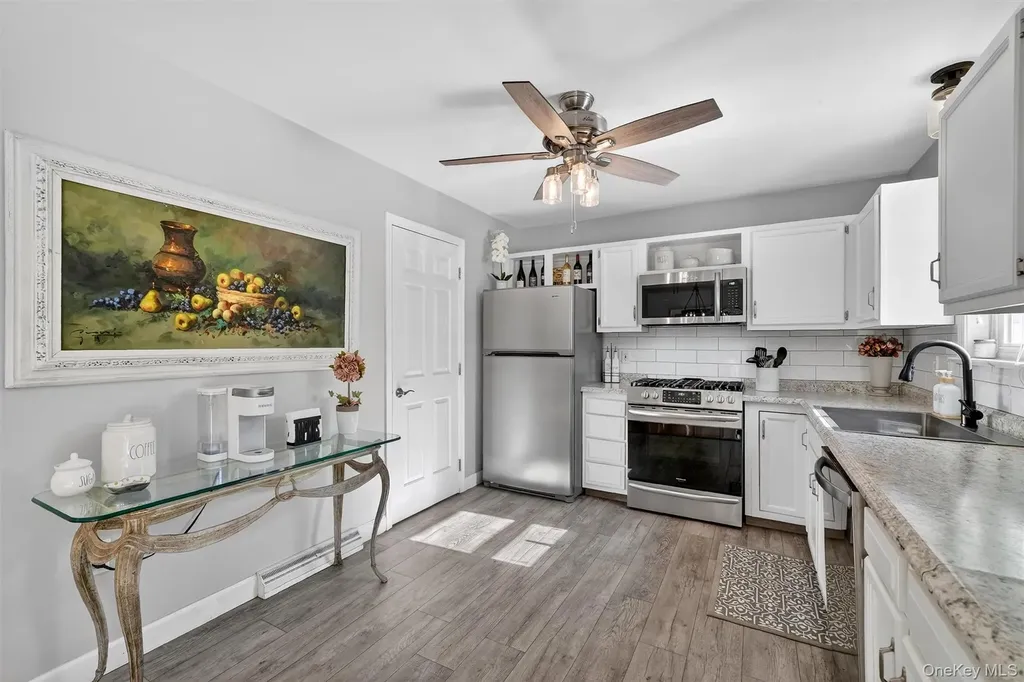 59 Lackawanna Trail Suffern NY 10901