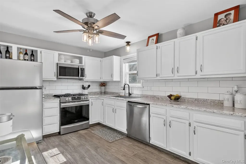 59 Lackawanna Trail Suffern NY 10901