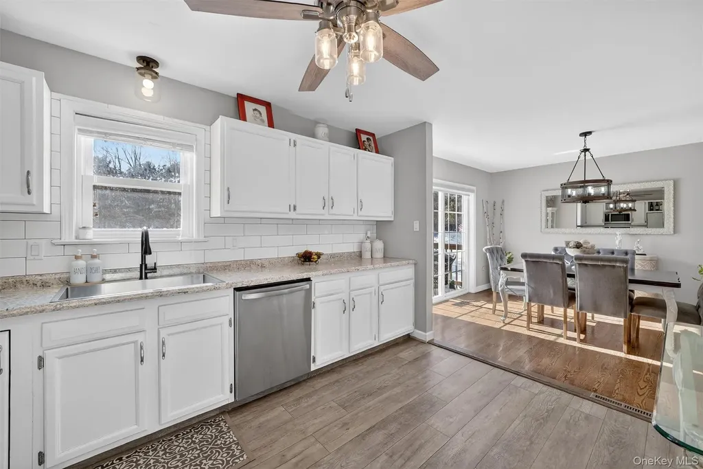 59 Lackawanna Trail Suffern NY 10901