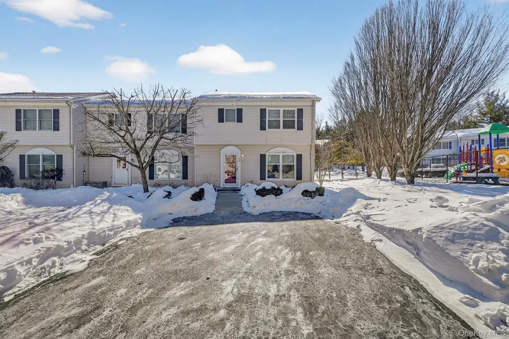 59 Lackawanna Trail Suffern NY 10901