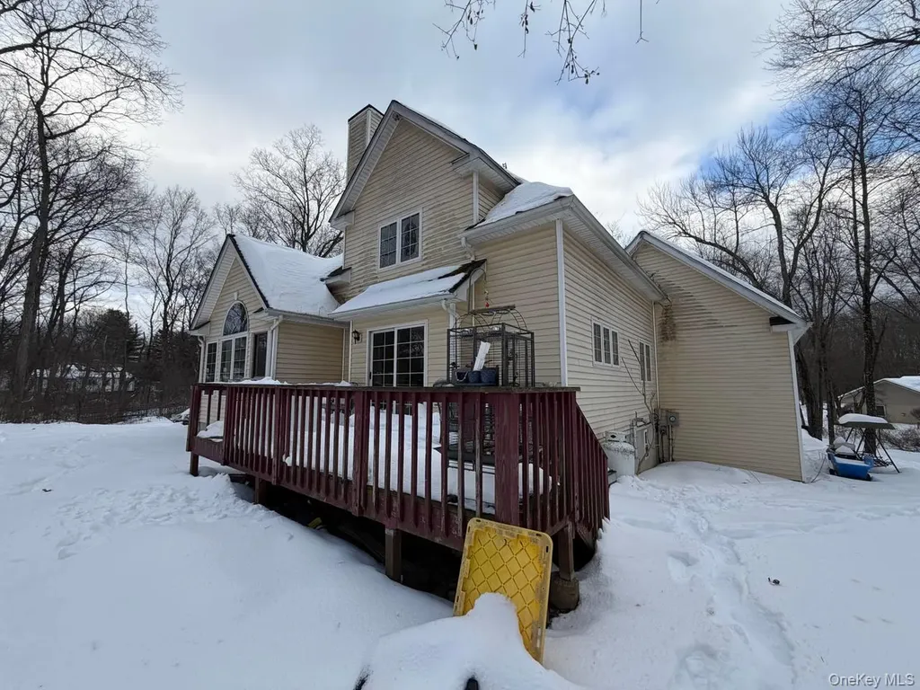535 Creek Road Poughkeepsie NY 12601