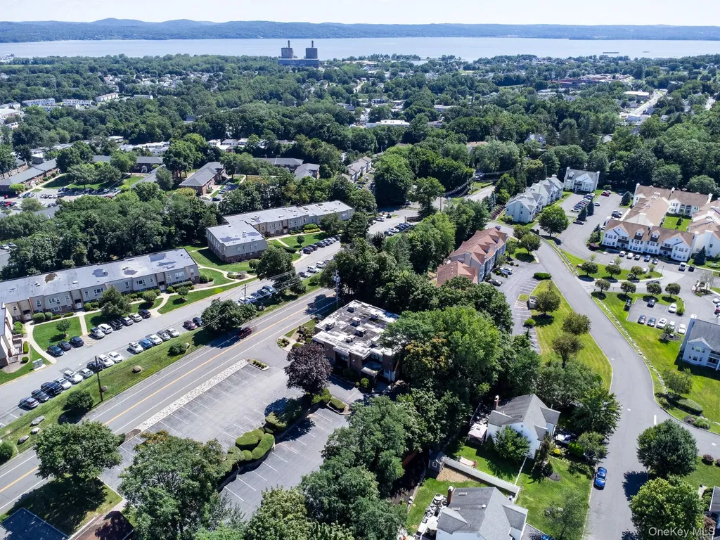171 Ramapo Road Garnerville NY 10923