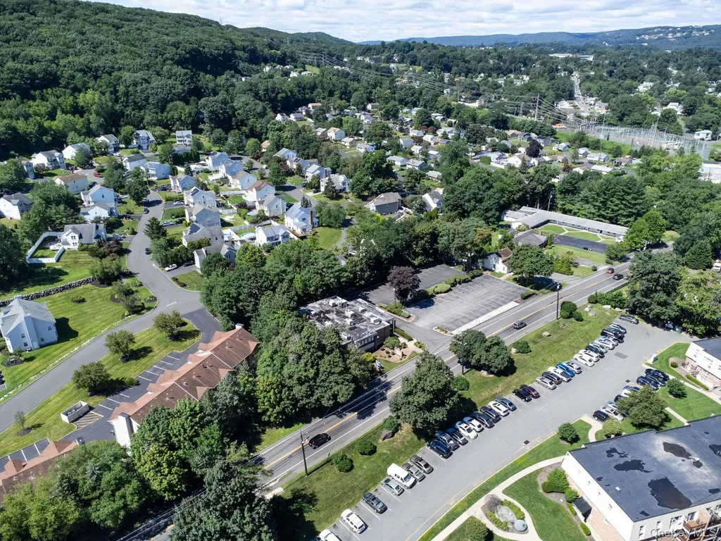 171 Ramapo Road Garnerville NY 10923