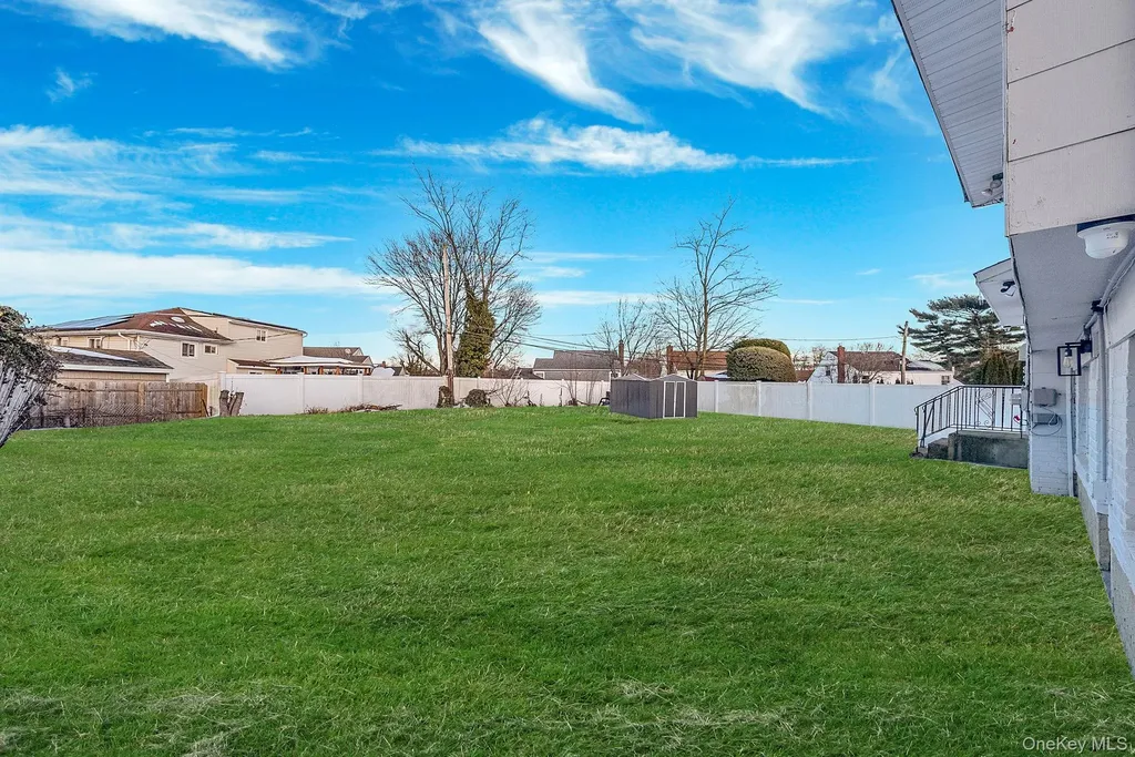 59 Ford Drive W Massapequa NY 11758