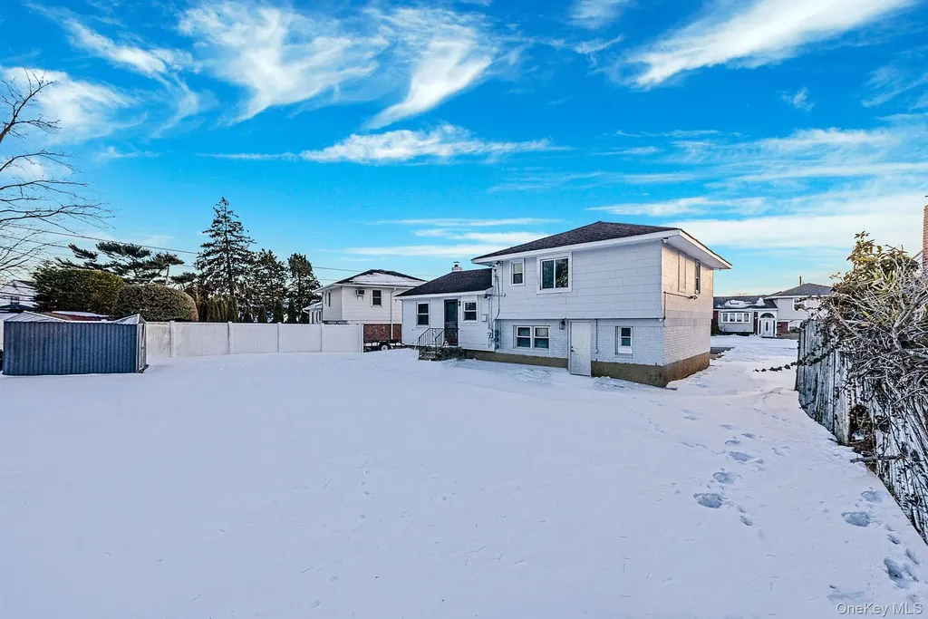 59 Ford Drive W Massapequa NY 11758