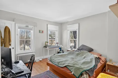 140 Albany Avenue Kingston NY 12401