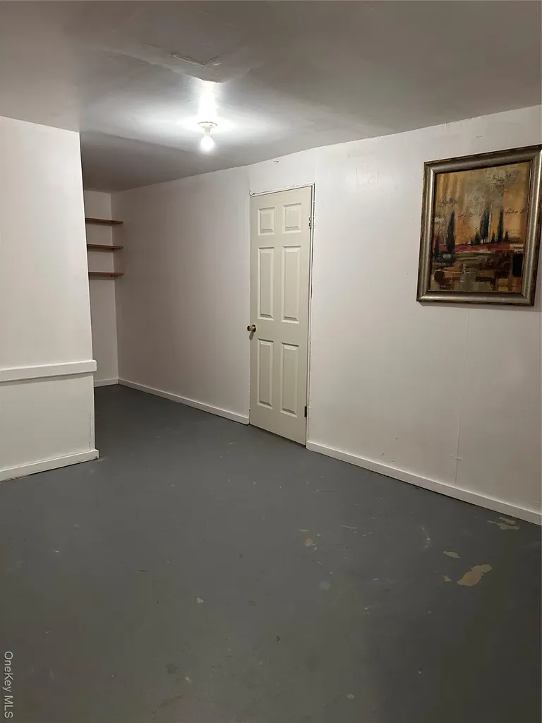 4 Marian Court Warwick NY 10990