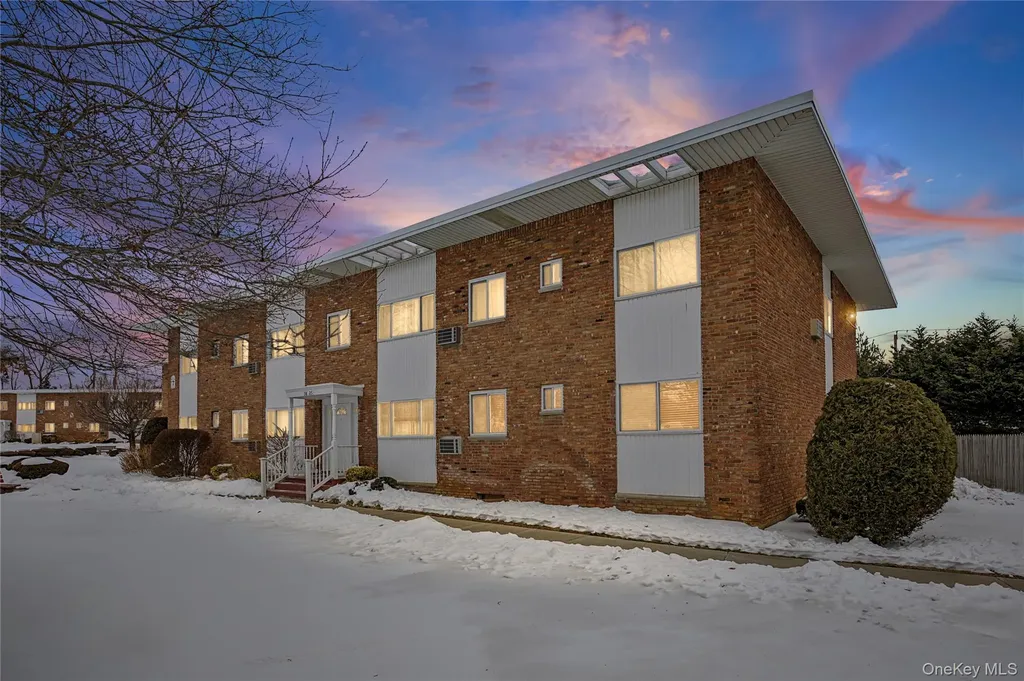 355 Route 111 Smithtown NY 11787