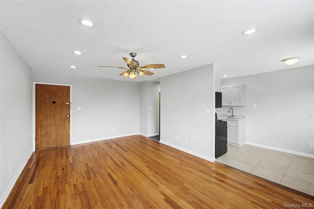 355 Route 111 Smithtown NY 11787